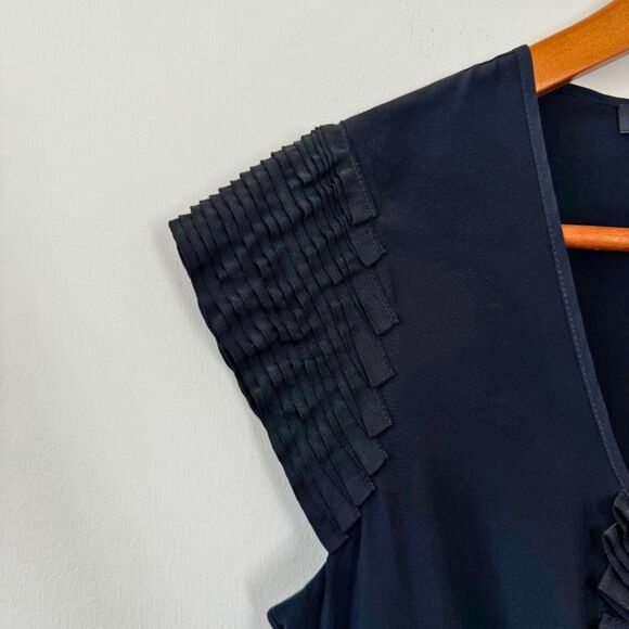 Escada Black Ruffled Blouse 100% Silk Size 6 - Picture 4 of 8